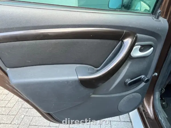 Poza anunț 15