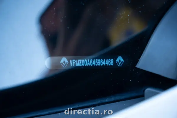 Poza anunț 25