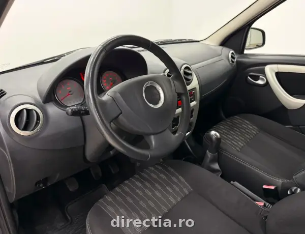 Poza anunț 12