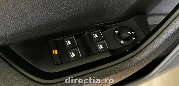 Poza anunț 26