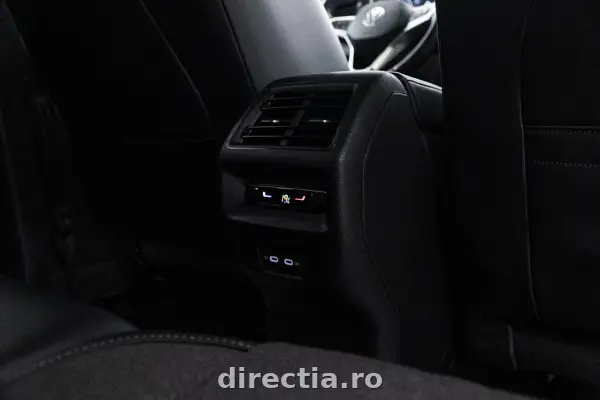 Poza anunț 11