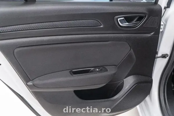 Poza anunț 33