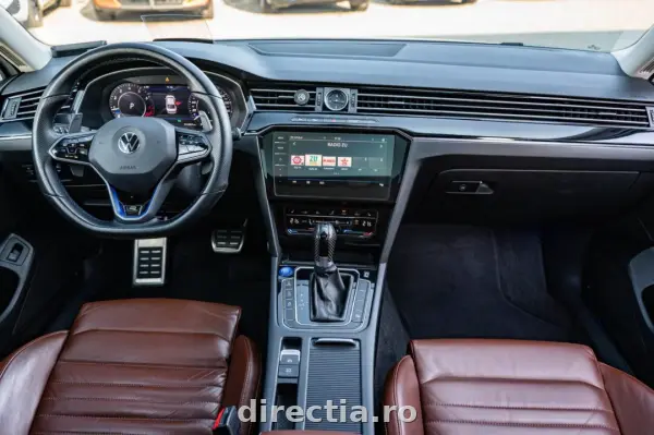 Poza anunț 12