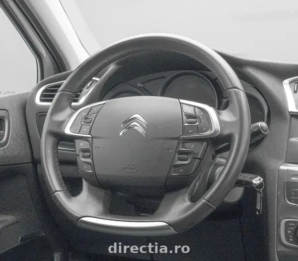 Poza anunț 9
