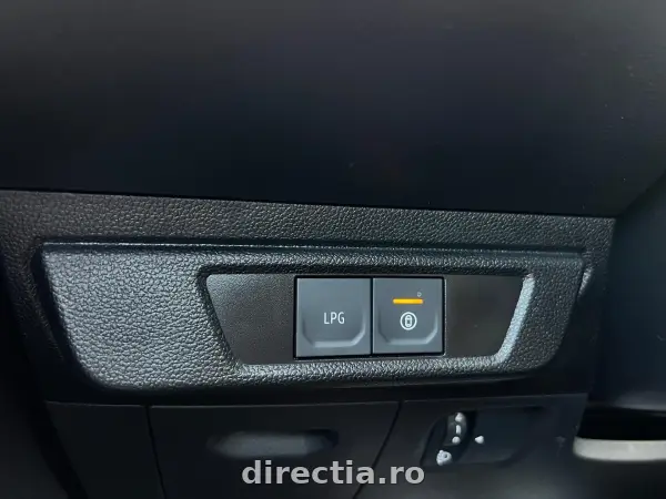Poza anunț 17