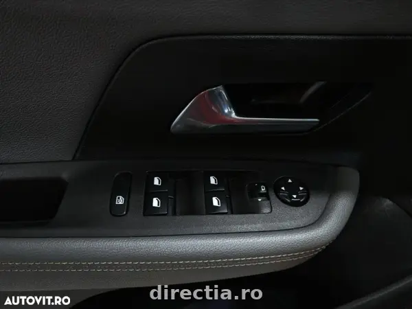 Poza anunț 12