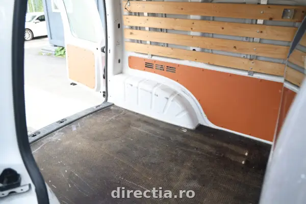 Poza anunț 27