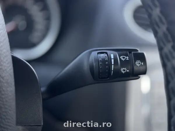 Poza anunț 12