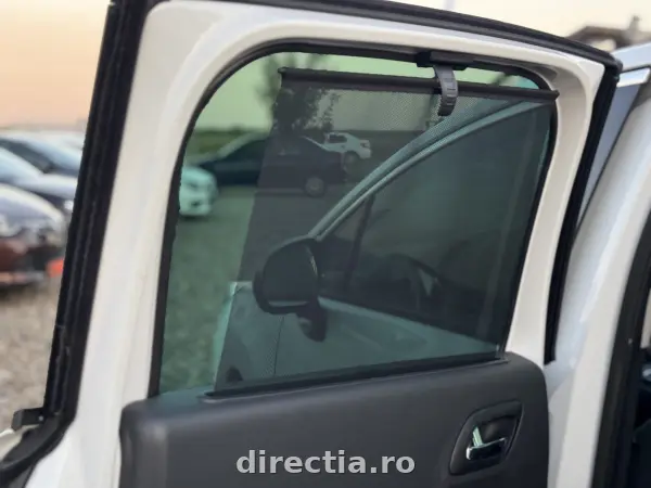 Poza anunț 18