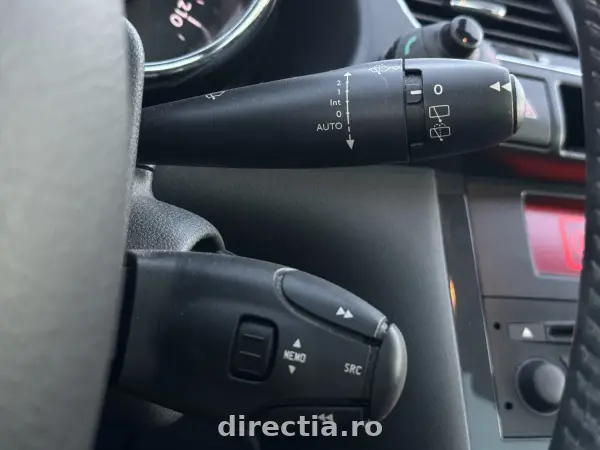 Poza anunț 14