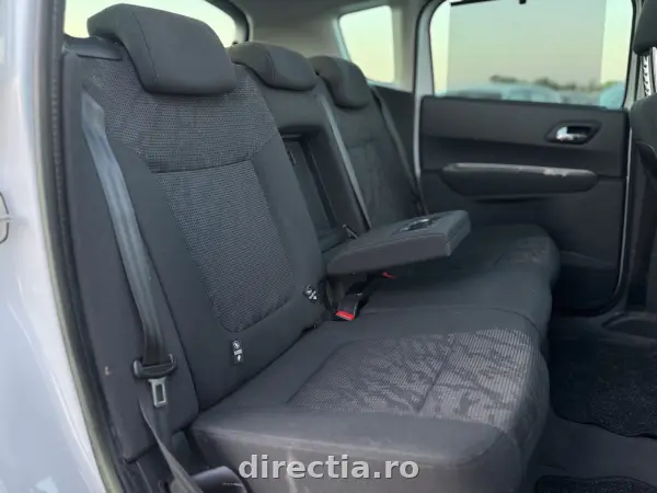 Poza anunț 25