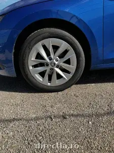 Poza anunț 24