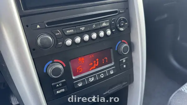 Poza anunț 11