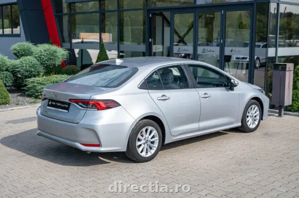 Poza anunț 14