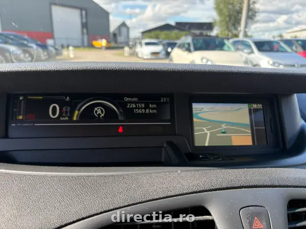 Poza anunț 12