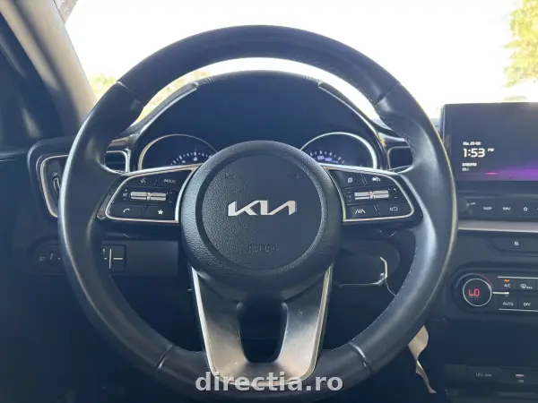Poza anunț 12