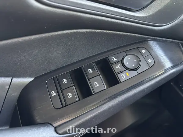 Poza anunț 25