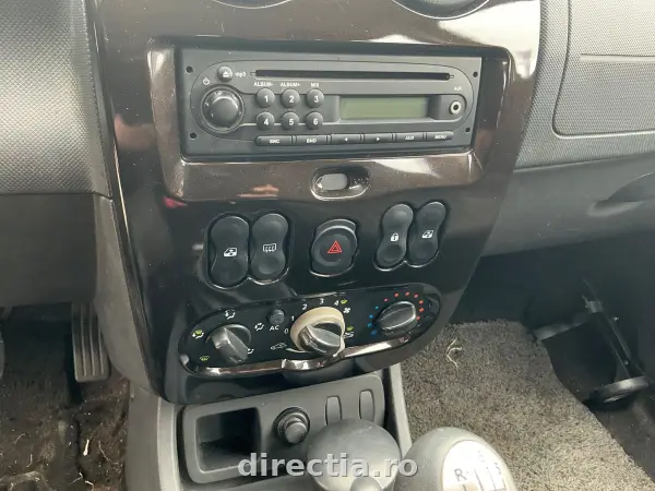 Poza anunț 8