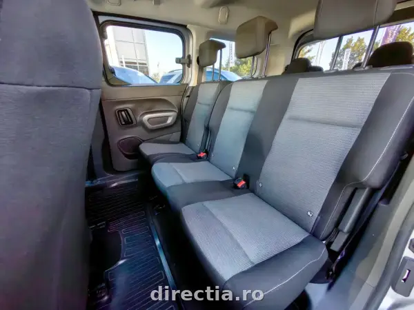 Poza anunț 23