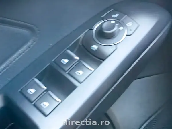 Poza anunț 19