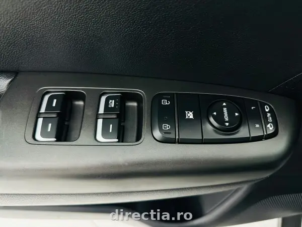Poza anunț 12