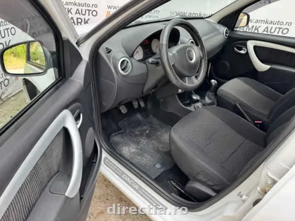 Poza anunț 11