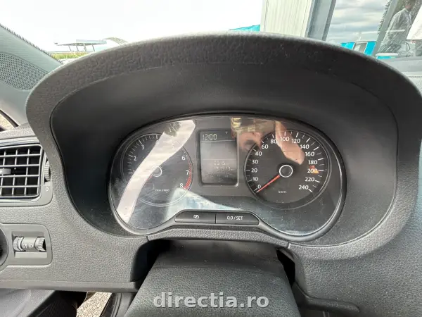 Poza anunț 25