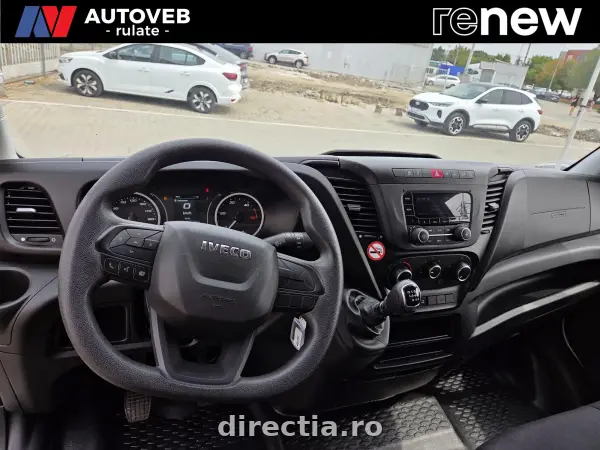 Poza anunț 11