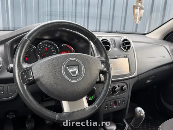 Poza anunț 12