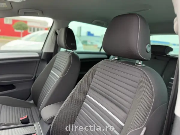 Poza anunț 32