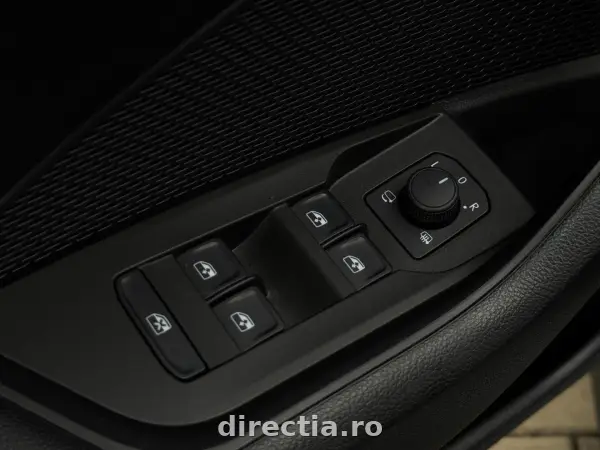 Poza anunț 19