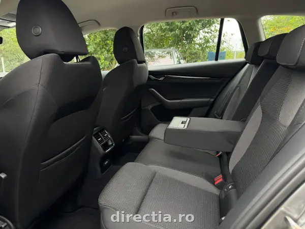 Poza anunț 23