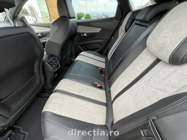 Poza anunț 18