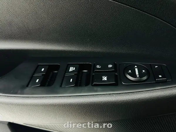 Poza anunț 13