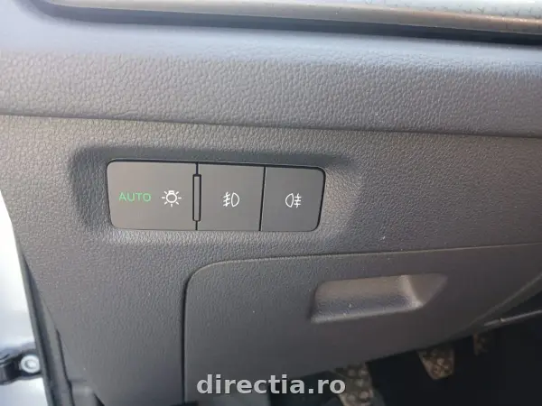 Poza anunț 12