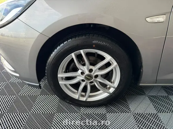 Poza anunț 13