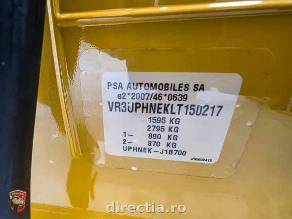 Poza anunț 25