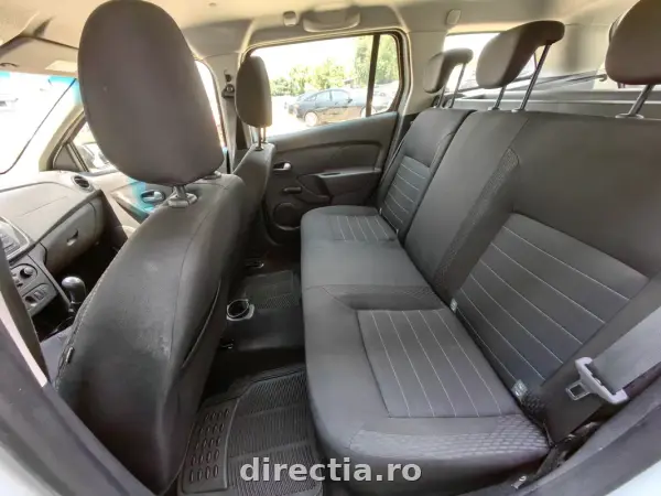 Poza anunț 18