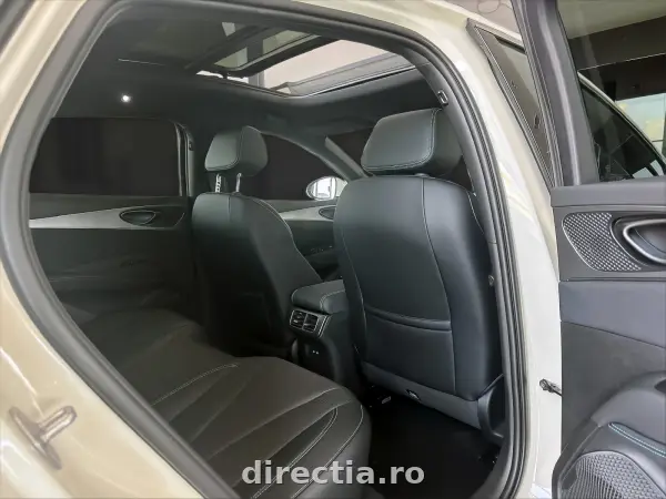 Poza anunț 18