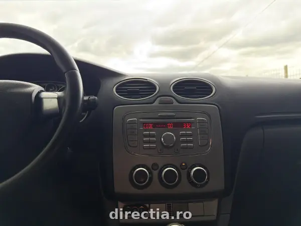 Poza anunț 12