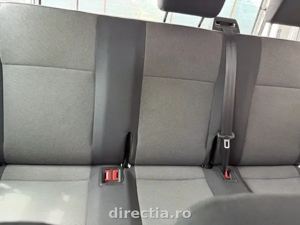 Poza anunț 18