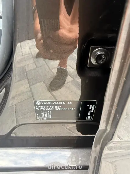 Poza anunț 25