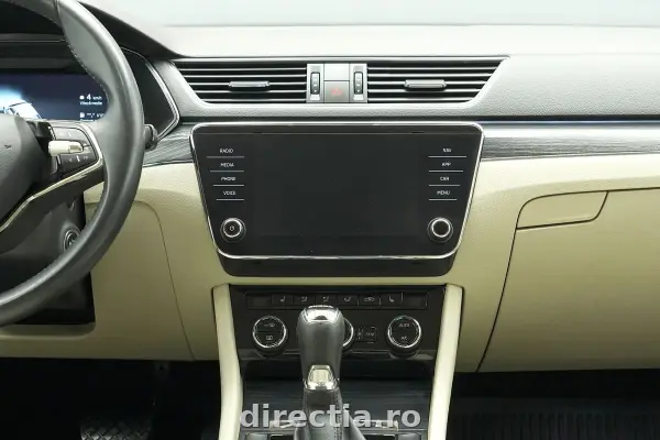 Poza anunț 10