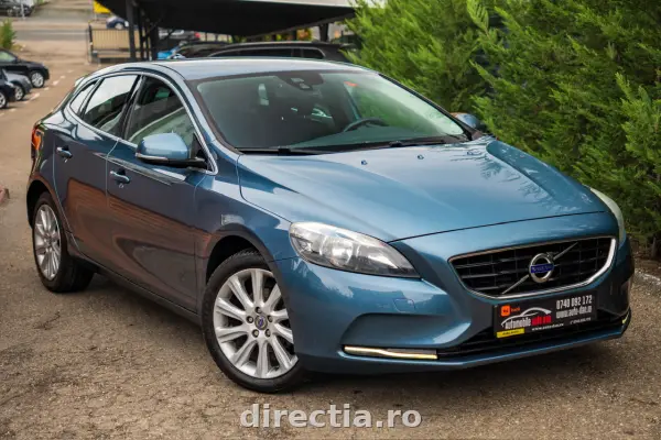 Volvo V40 (2013)