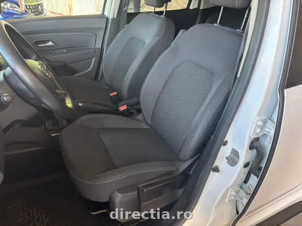 Poza anunț 26