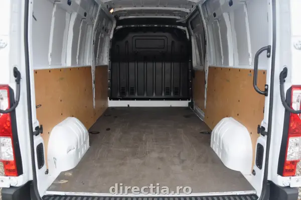 Poza anunț 8