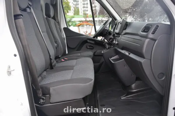 Poza anunț 12