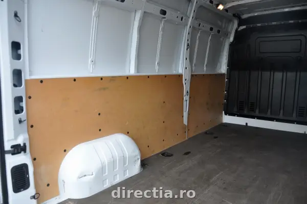 Poza anunț 9