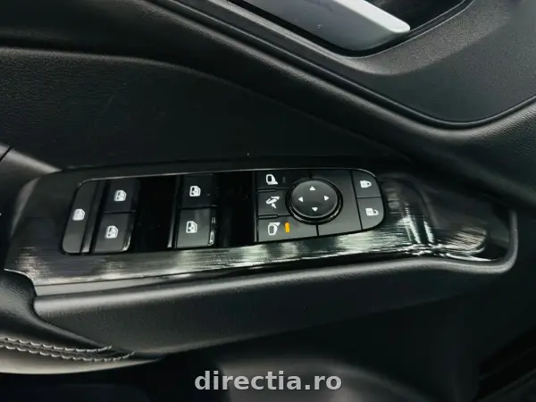 Poza anunț 12