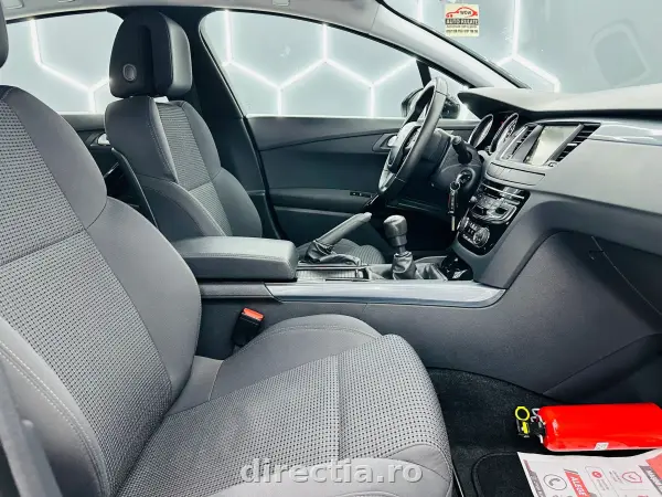 Poza anunț 17